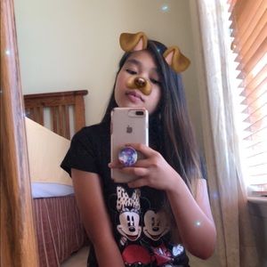 Meet your Posher, Czarina mae